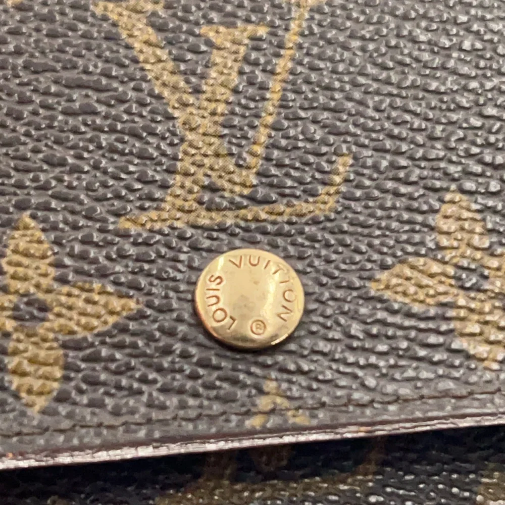 LV Portomone Vietresor Monogram Wallet Great Condition /Box and Dust Bag - Picture 11 of 16